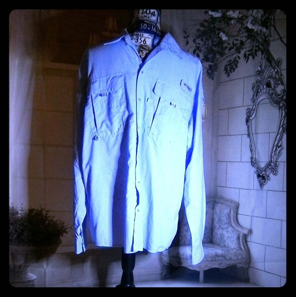 🍎 NWOT Columbia Blue LS Fishing Shirt